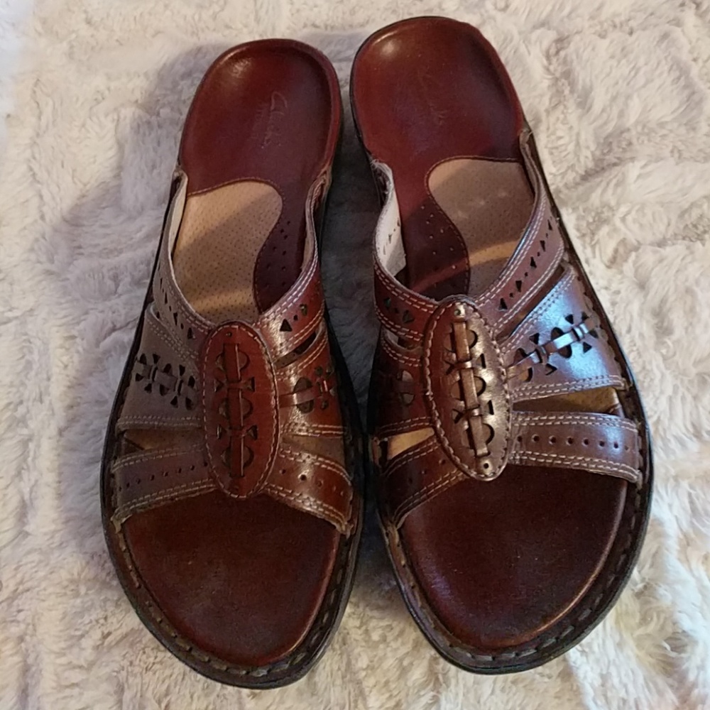 Clarks Artisan sandals